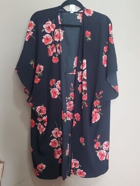 Maurices Black Duster with Subtle Heather Texture Size 2/3